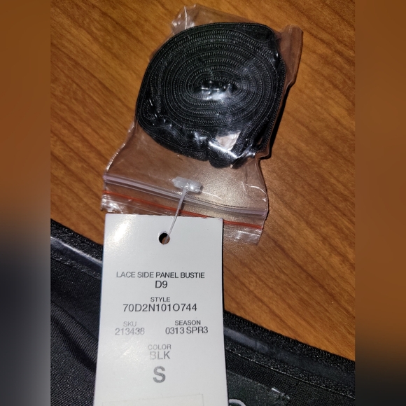 New Bebe Black Mini Dress, Zip Front, Lace Side Panel, Bustier, Size S. - Picture 10 of 11